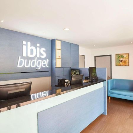 Ibis Budget Singapore Sapphire Exterior foto